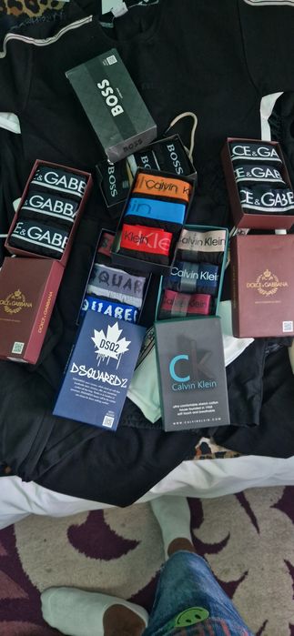 Boxeri barbati diferite marimi