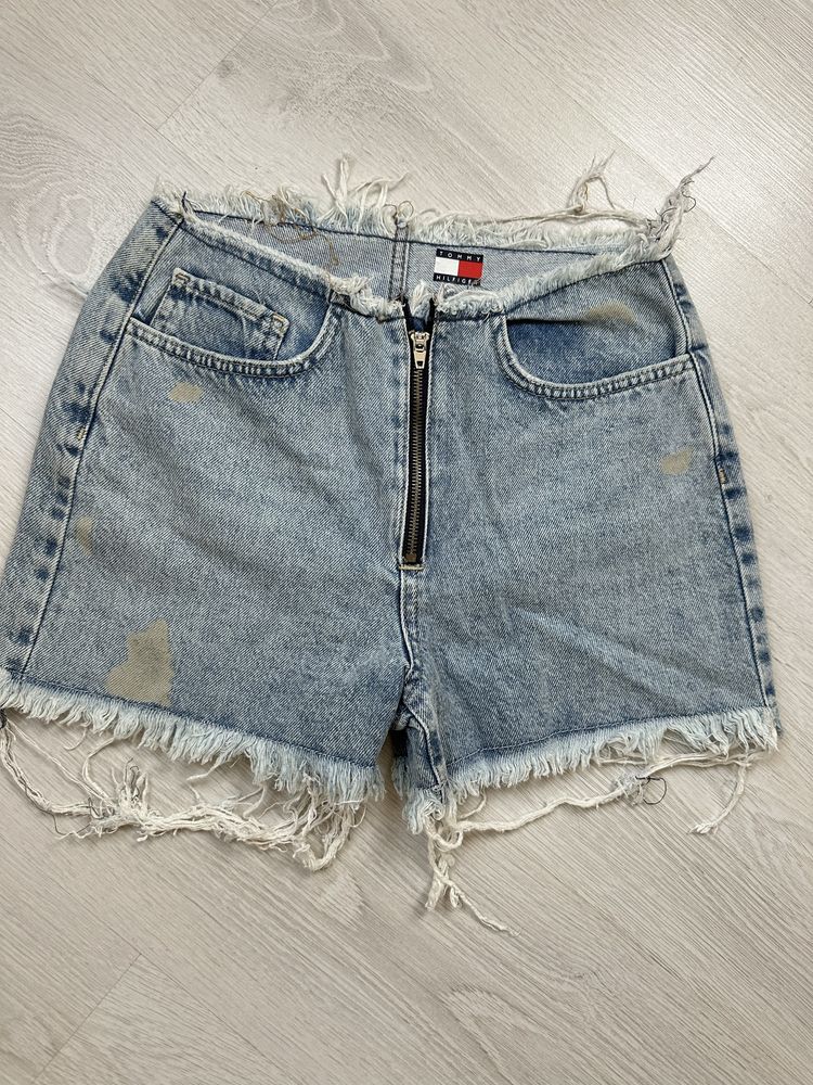 Дънкови панталони къси TOMMY HILFIGER