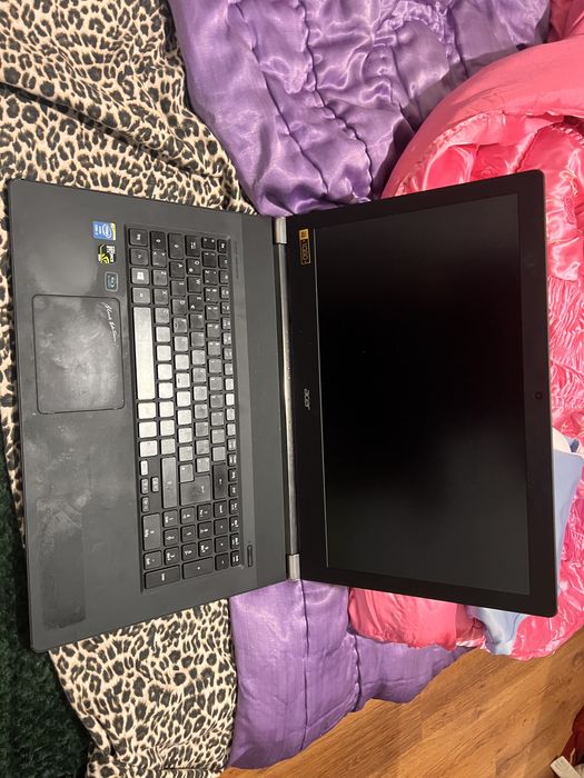 Vand Laptop Mid-Gaming