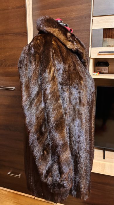 Haina blana nurca/vizon