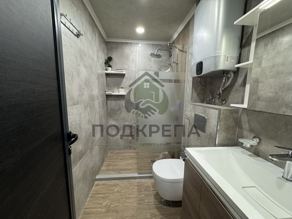 Продава се Двустаен апартамент в Пловдив, Младежки Хълм - 63 кв.м за 2445 €/кв.м - Снимка #5