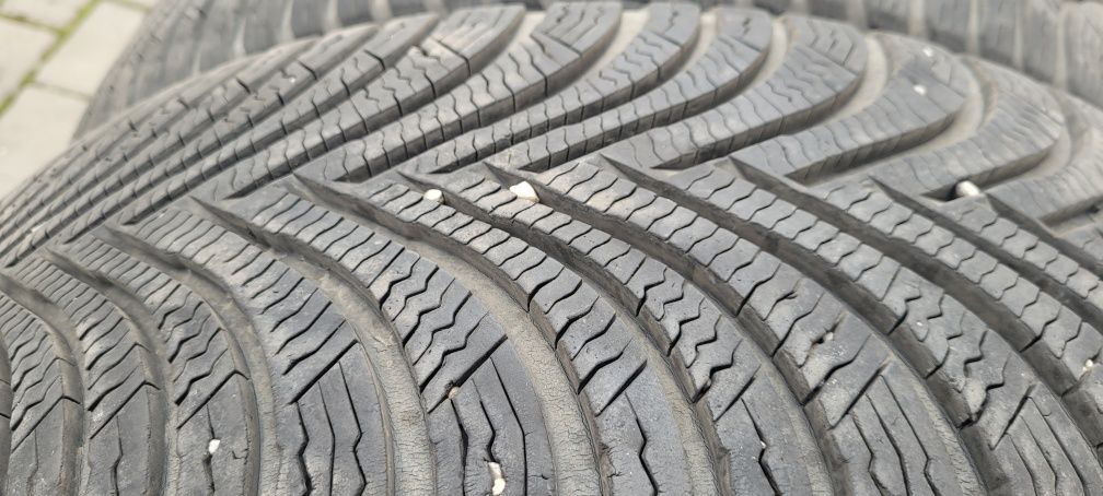Set anvelope iarna SH 215/60/R17 Michelin Alpin 5