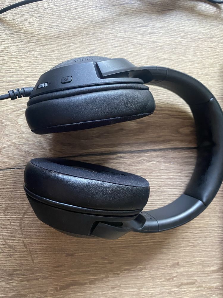 Слушалки - RAZER KRAKEN V3