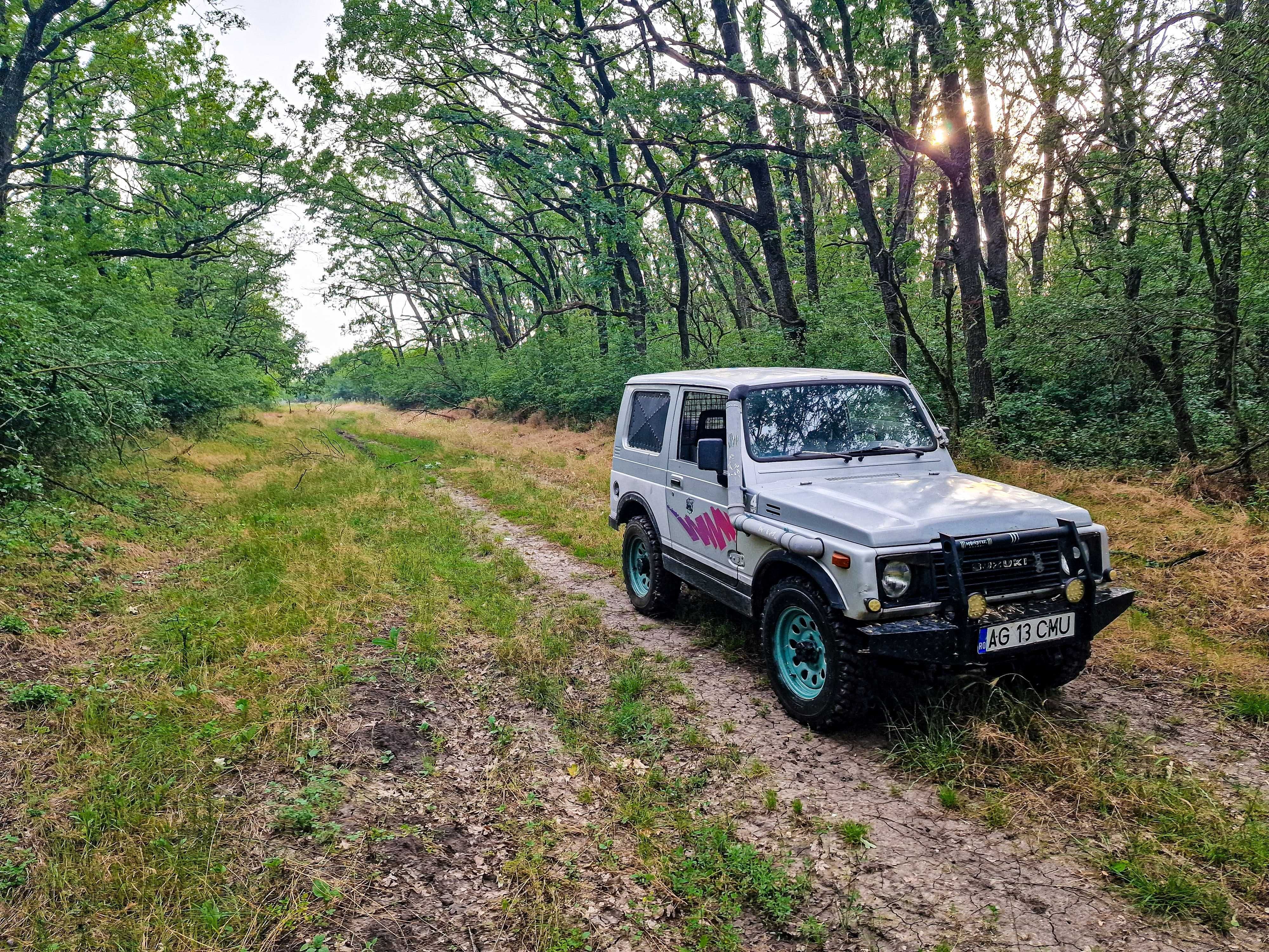 Suzuki Samurai 1.3 carburație