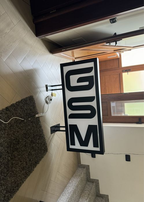 Fabricare/montare firme luminoase