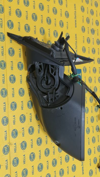 Brat oglinda Audi Q8 4M camera video 4m8857410