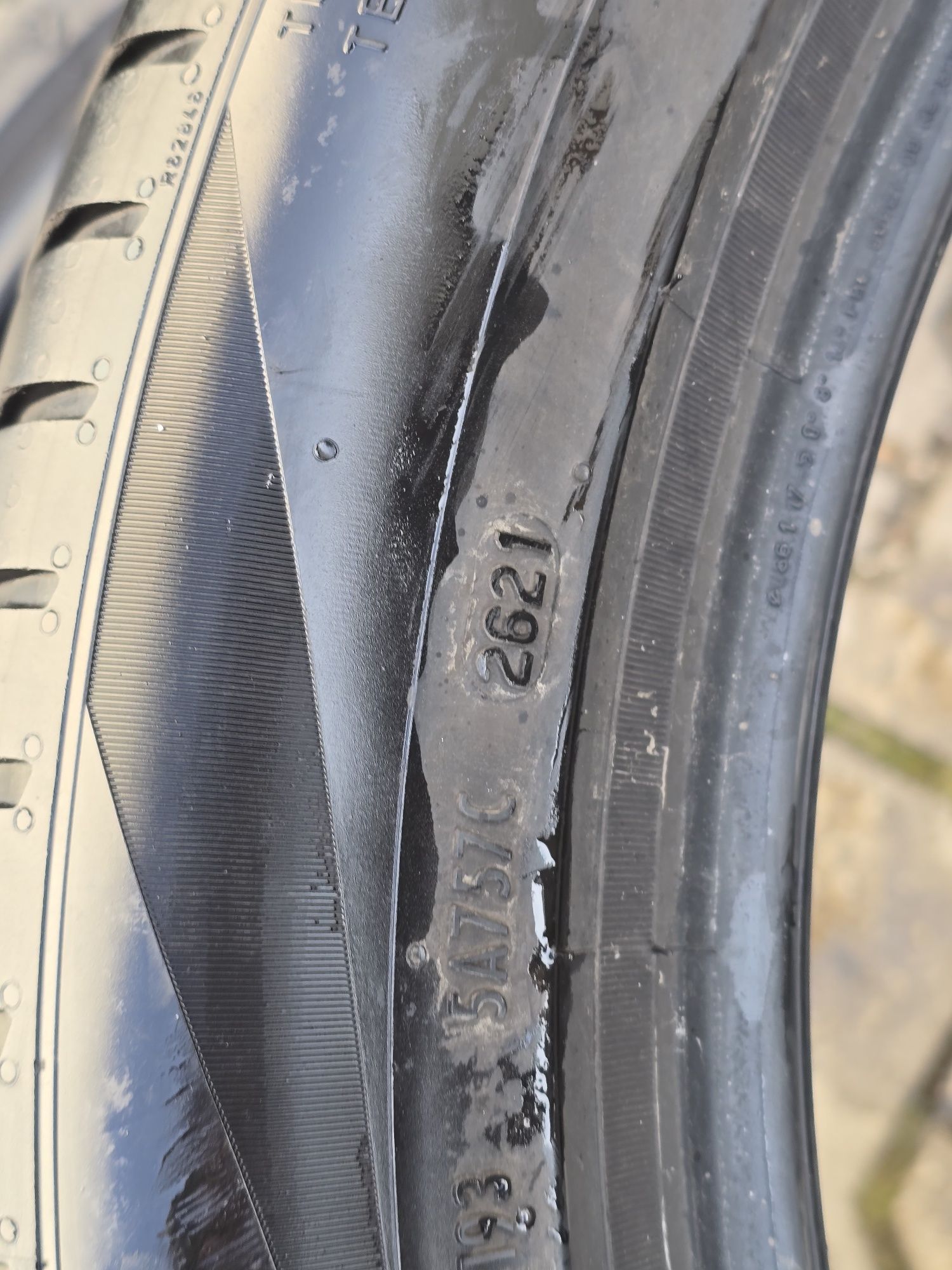 255 45 19 Michelin