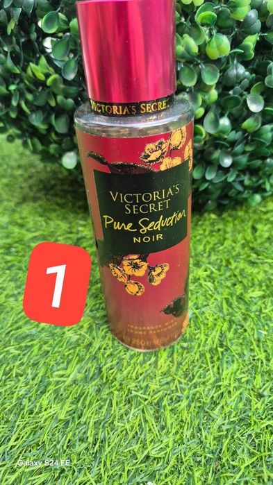 Gel de dus și spray Victoria'S secret