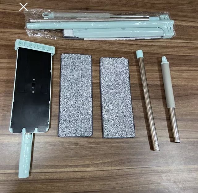 Продам швабры в комплекте 2 насадки.