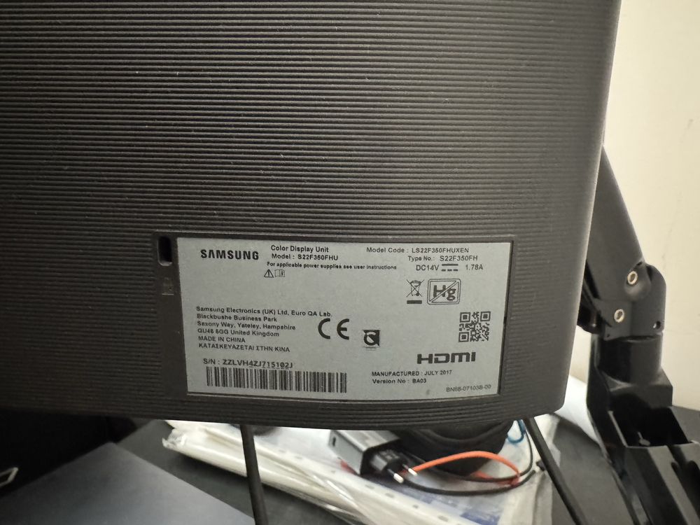 Монитор samsung 22дюйма S22F360FHU