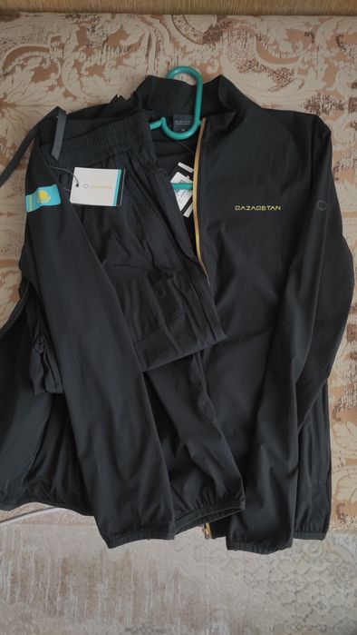 Продам спортивный костюм Qazaqstan "Manifest" Q Collection