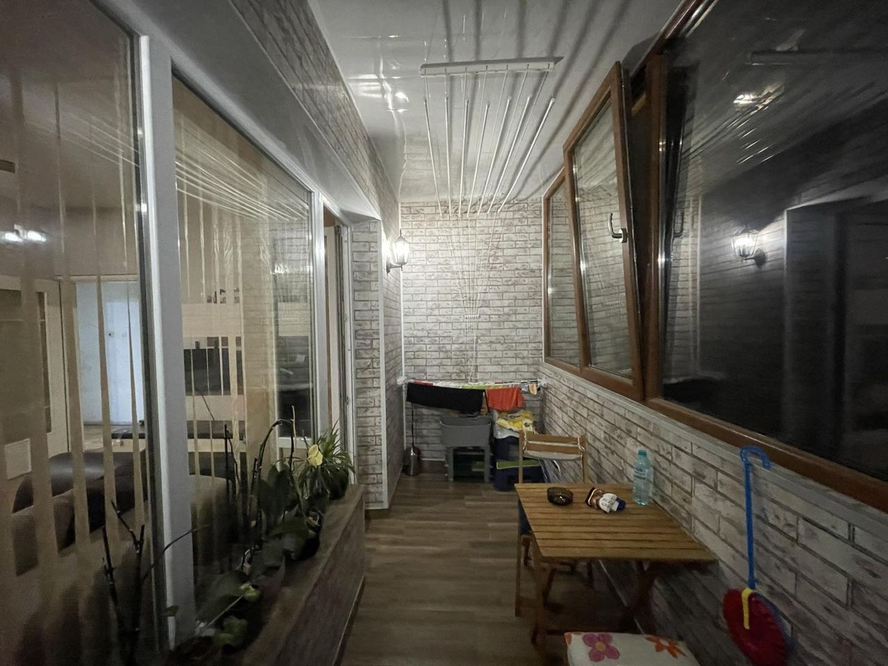 Продава се Тристаен апартамент в Пловдив, Тракия - 92 кв.м за 1250 €/кв.м - Снимка #1