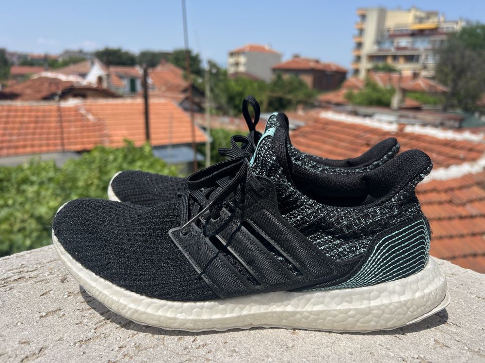 Adidas UltraBoost Parley 42