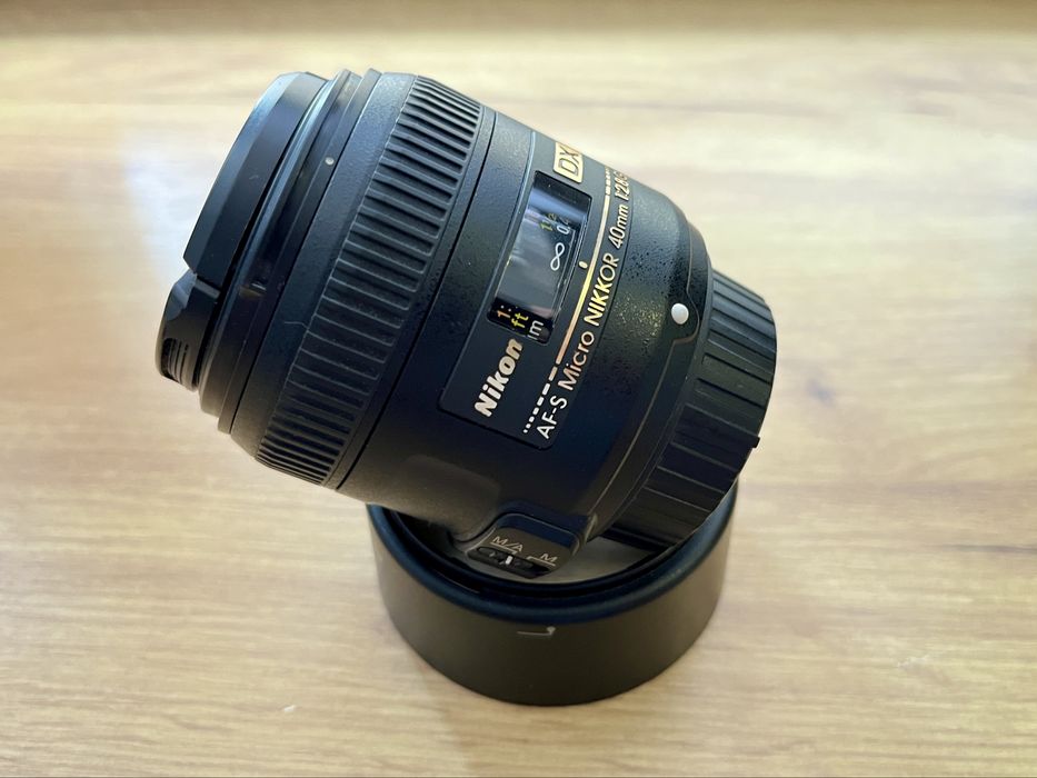 Макро обектив Nikon AF-S DX Micro Nikkor 40mm f/2.8G