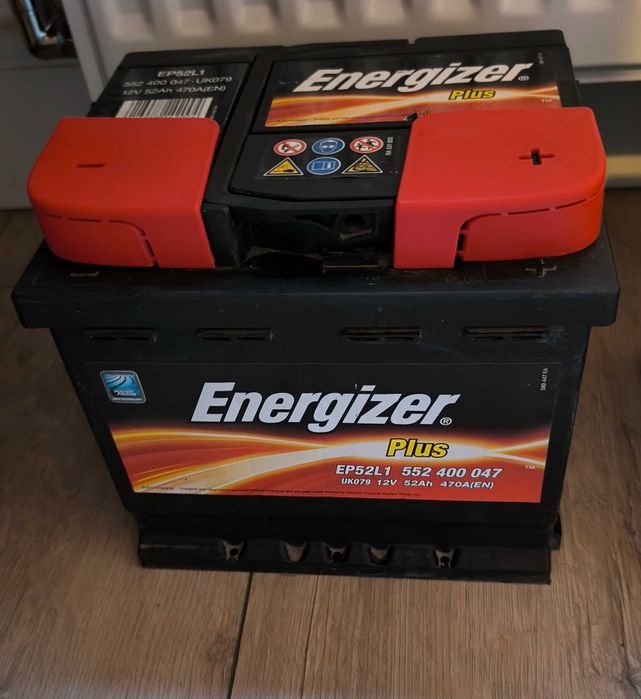 Acumulator auto funcțional și într-o stare foarte bună!