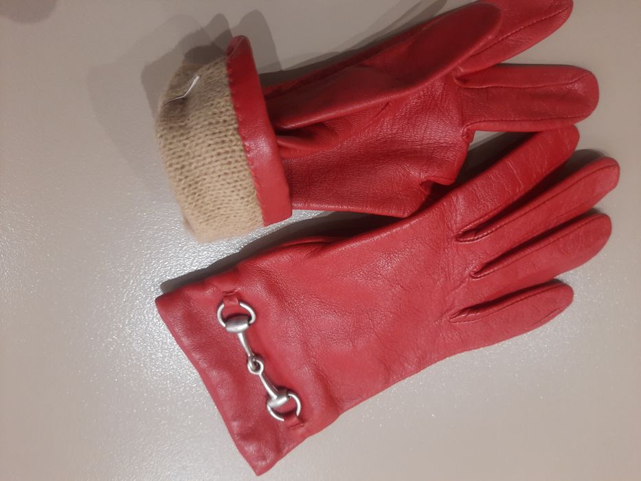 Дамски червени кожени ръкавици
