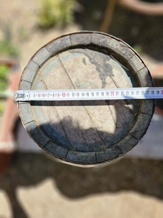 Буре, столове, вафлени и кухненски кърпи,покривки,престилки,дамаджани