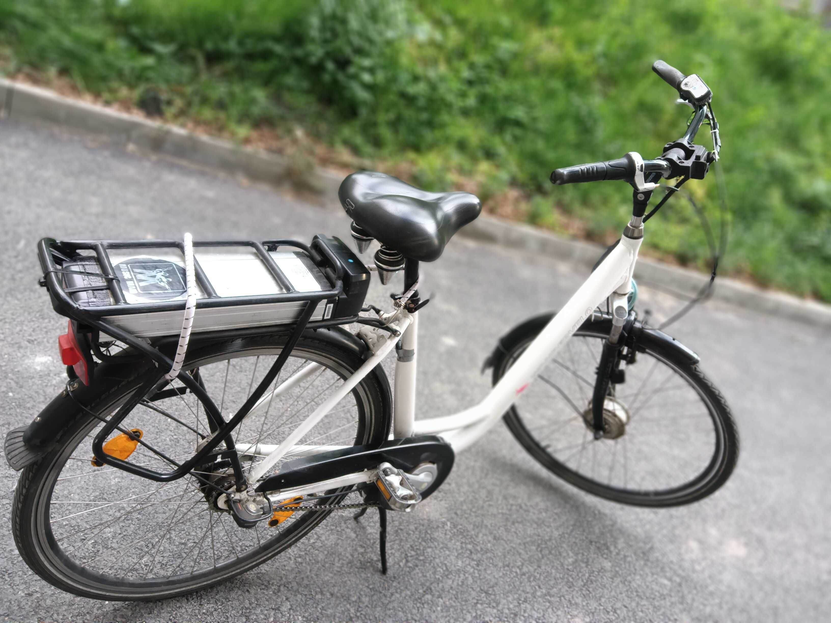 Електрически велосипед, колело,удобно, полезно за работа, пазар, спорт