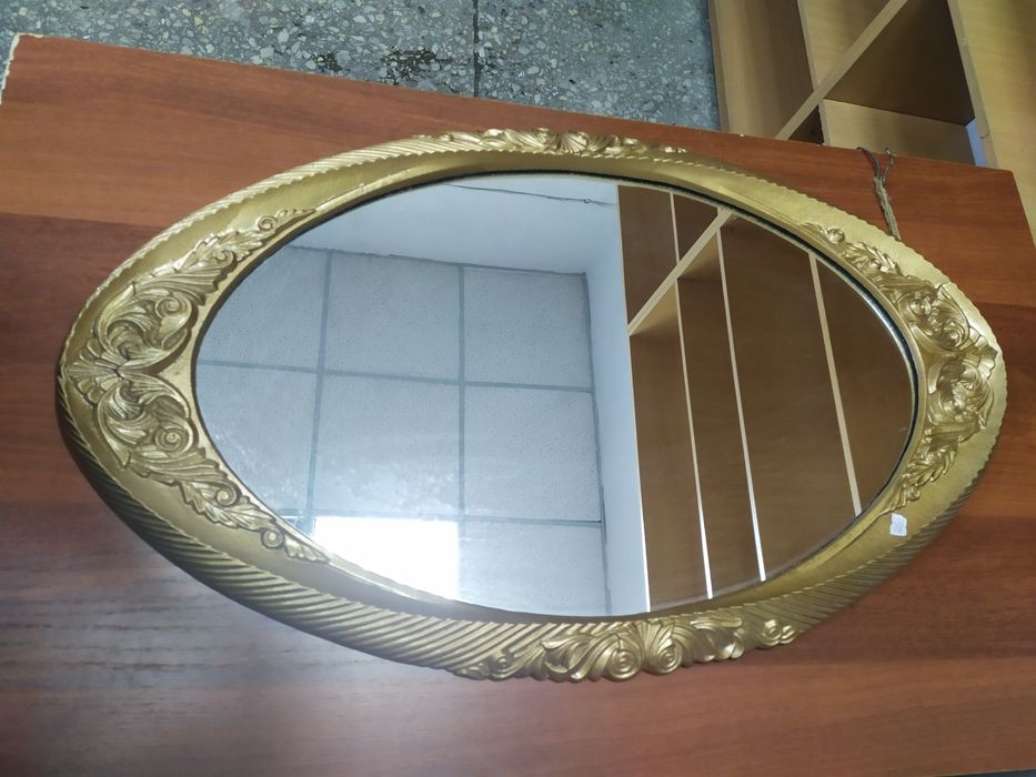 Продам зеркало настенное