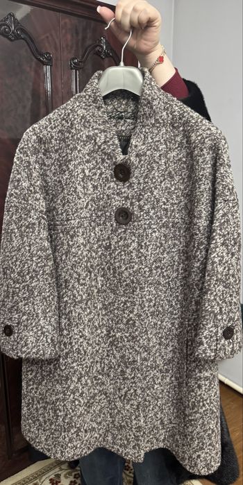 Пальто оригинал весенняя