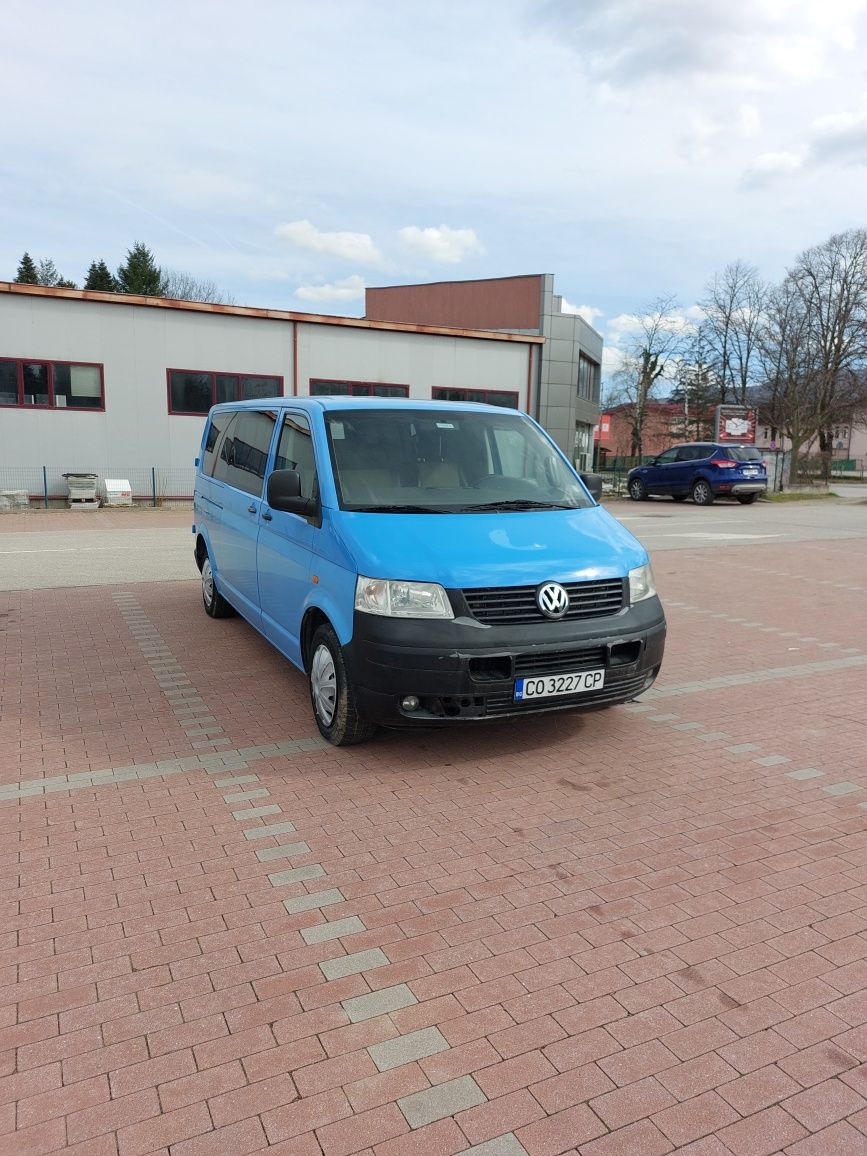 Volkswagen Transporter парти бус