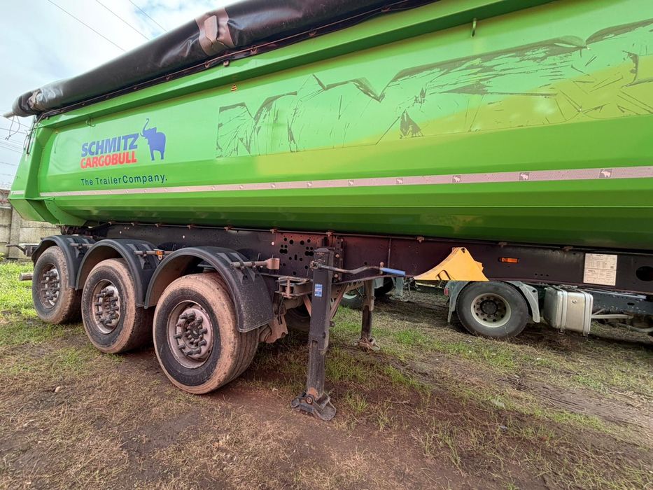 Vând  semiremorcă basculabila Schimtz