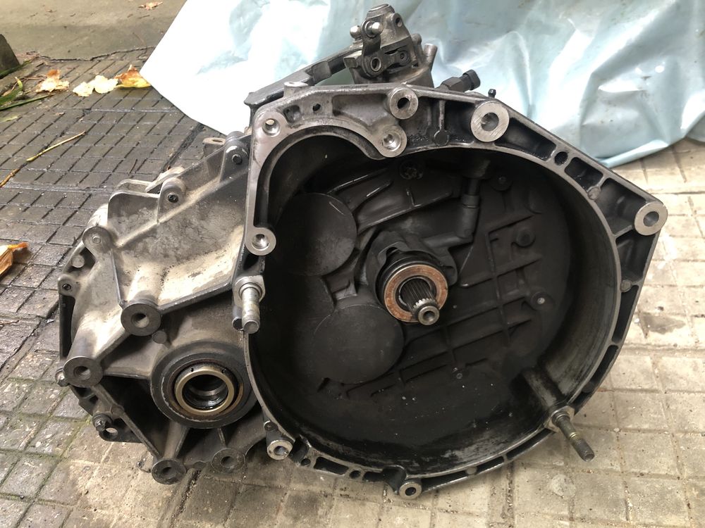 Скоростна кутия за Алфа Ромео 166 2.4JTD 20V