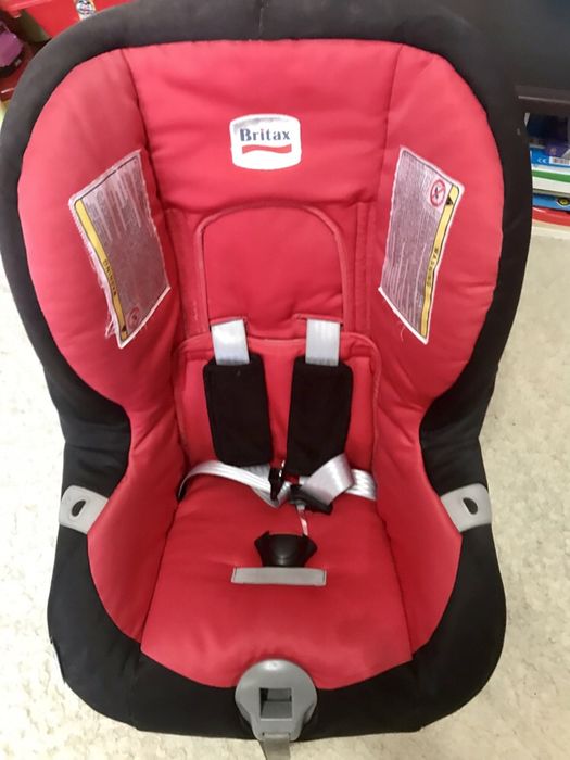Scaun auto ( Britax Romer Plus )