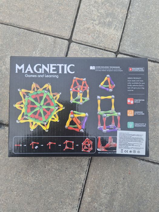 Vând joc magnetic