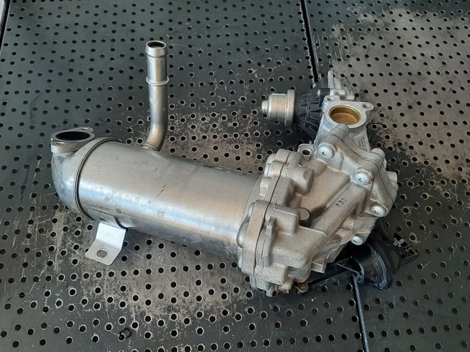 racitor gaze cu egr  blfb 2.0 d ecoblue  ford transit custom  transit 362  gk2q-9f464-af  525828100