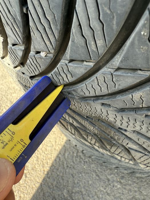 265 50 19 Iarna Michelin Latitude Alpin DOT 2020