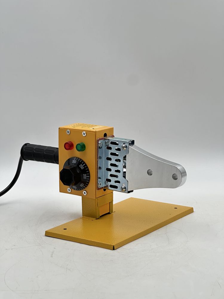 Аппарат для сварки пластиковых труб Ubay UB-132