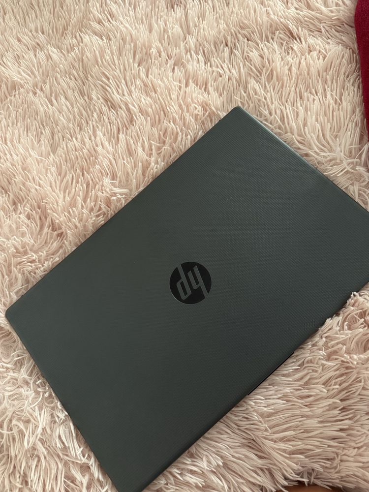 HP лаптоп