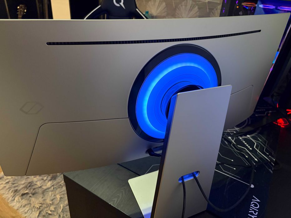 Monitor Samsung OLED G8 175hz