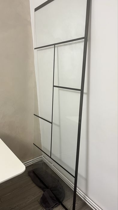 Perete dus walk-in Sensea