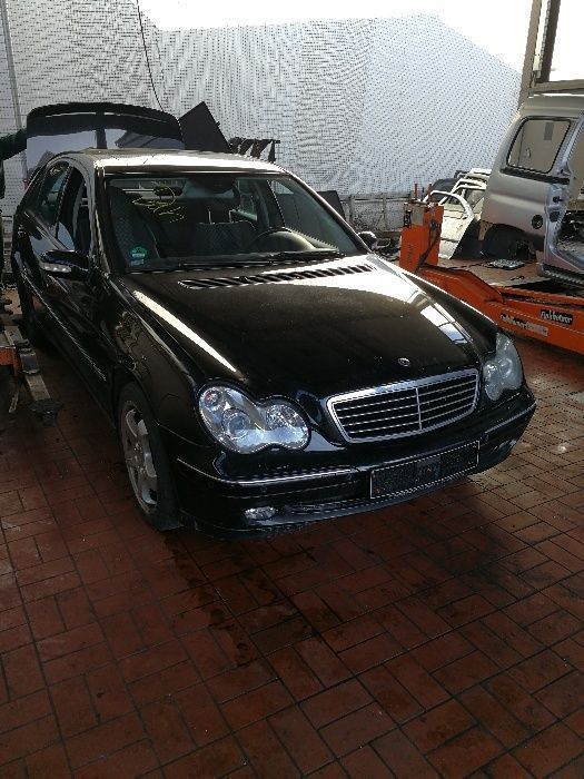 Dezmembrez Mercedes C Class W203 2.7cdi cutie viteze automata motor