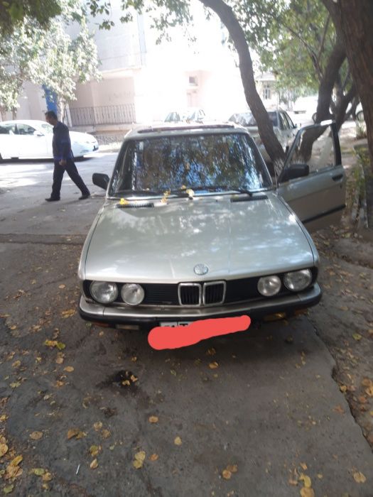 продам bmw 525E м20 б20