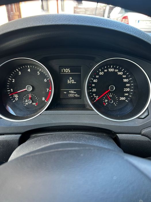 Vând vw Jetta 1,2 benzina