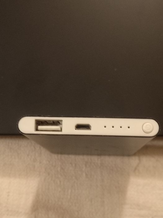 Baterie externă 4000 mAh