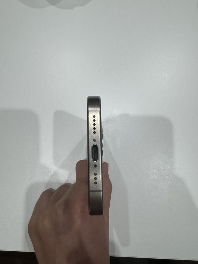 Iphone 15 pro 128gb