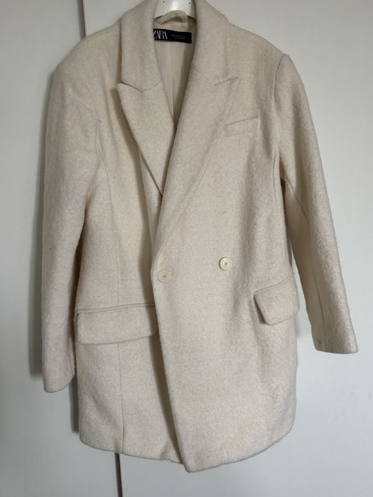 Бяло дамско вълнено палто ZARA, размер xs