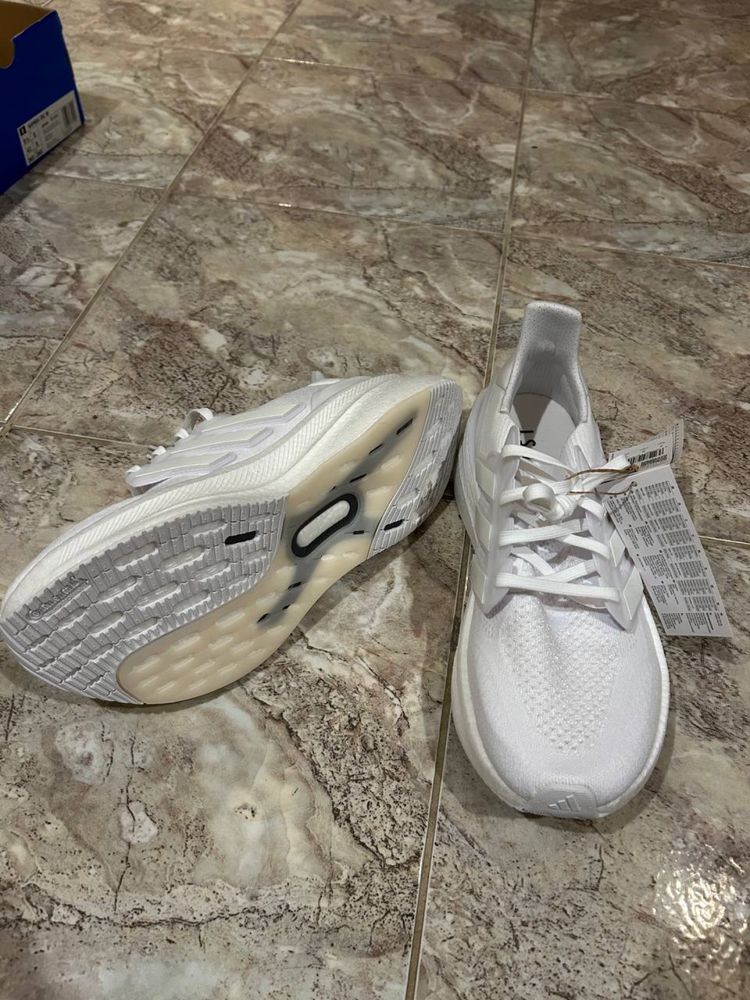 Adidas ultraboost 5