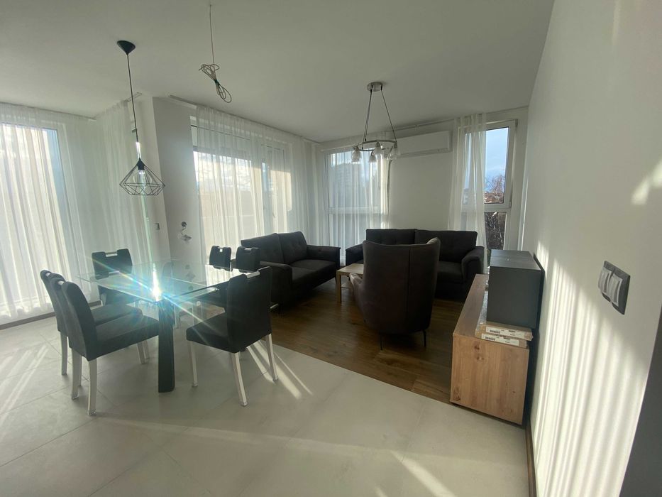 Дава се под наем Тристаен апартамент в София, Павлово - 90 кв.м за 1020 € - Снимка #2