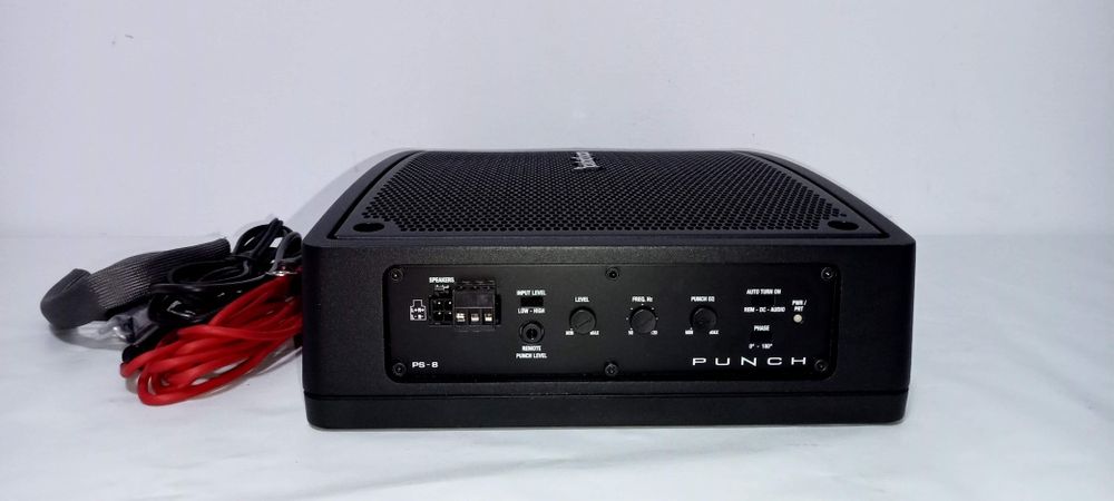 Subwoofer auto cu amplificator Rockford Fosgate  punch ps-8