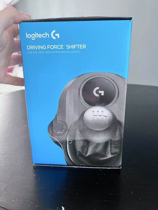 Schimbator logitech driving force