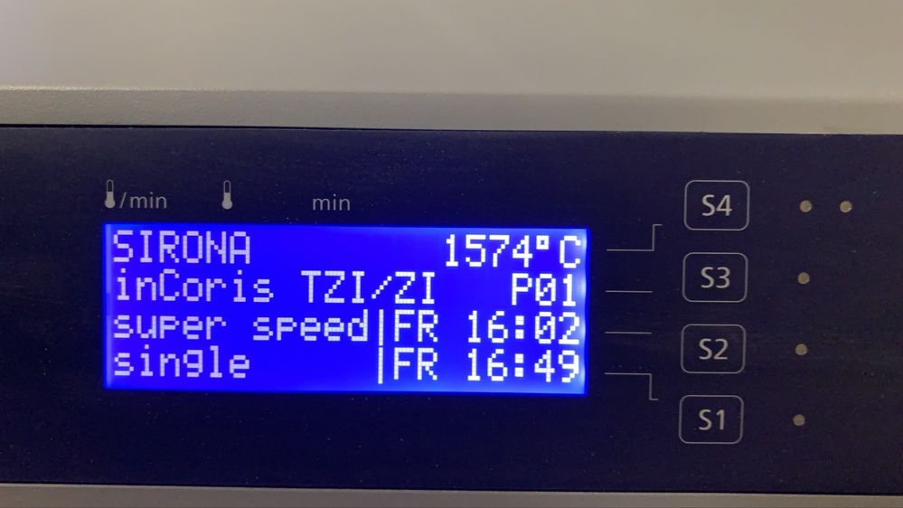 Sirona inFire HTC speed печка за синтероване на дентален цирконий