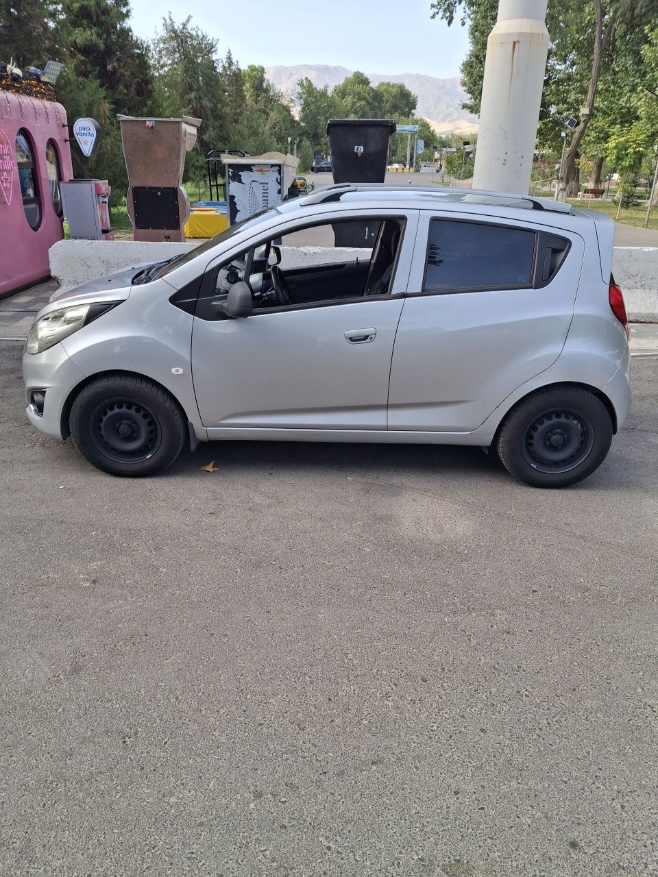 Spark 2012 iwi yoq