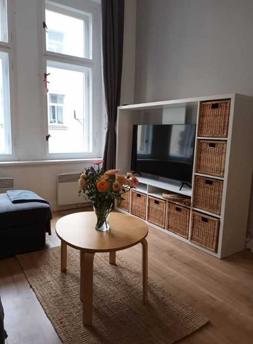 Дава се под наем Двустаен апартамент в Пловдив, Кючук Париж - 63 кв.м за 285.6 € - Снимка #1