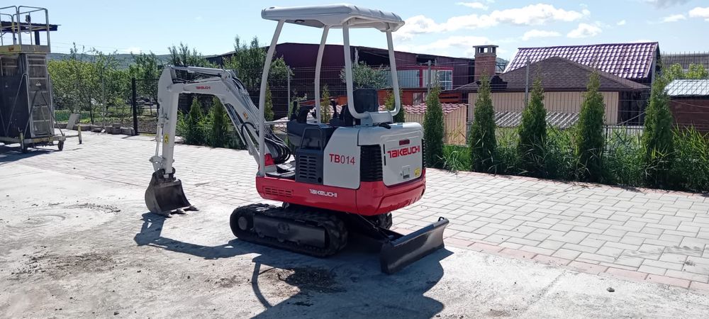 Vand miniexcavator tacheuchi 1500kg an 2005