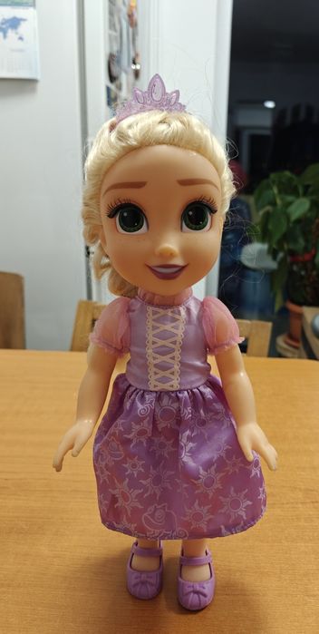 Rapunzel - păpușă Disney Princess